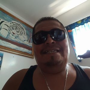 Meet your Posher, Victor